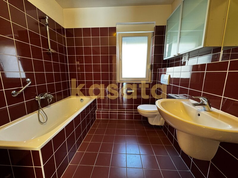 OPORTUNITATE | APARTAMENT 3 CAMERE SPATIOS | CHITILA
