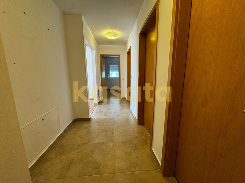 OPORTUNITATE | APARTAMENT 3 CAMERE SPATIOS | CHITILA